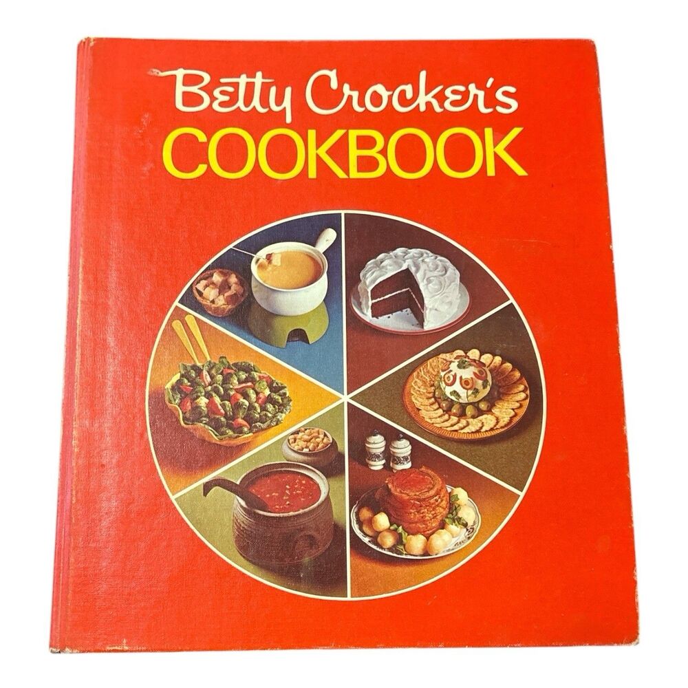 Betty Crockers Cookbook Red Hardcover 1973 Pie Cover Sears Holiday Ed 18th Print
